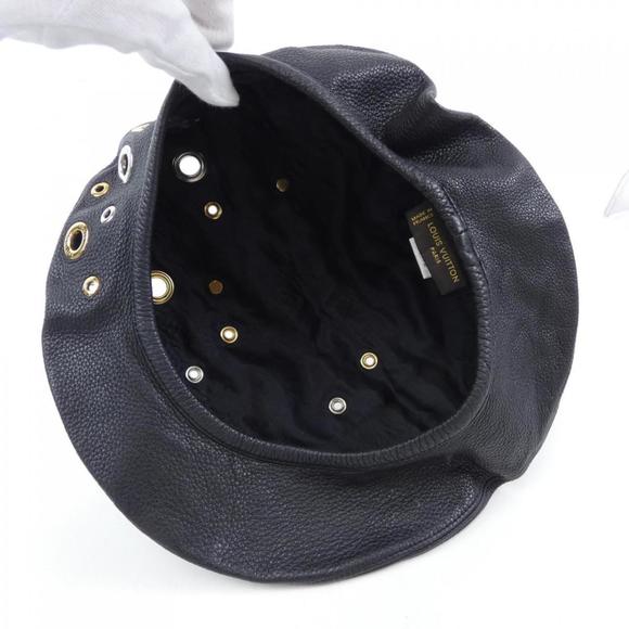 Louis Vuitton Cap - Picture 5 of 5